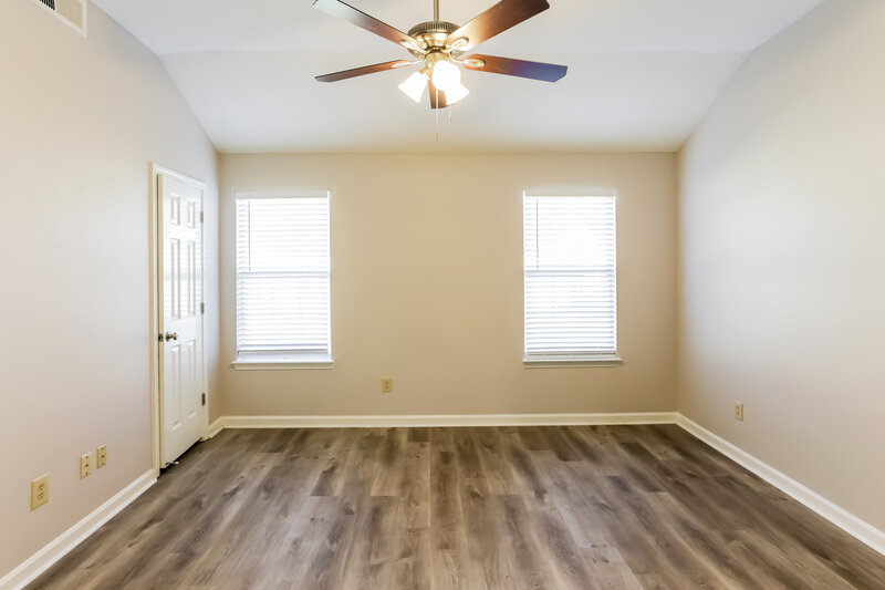 1,485/Mo, 7400 Bramble Ln Walls, MS 38680 Bedroom View 3