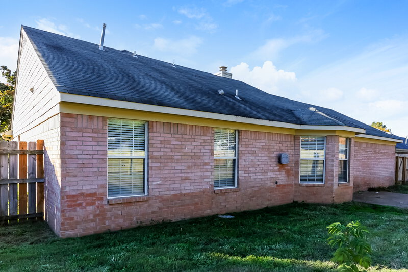 1,485/Mo, 7400 Bramble Ln Walls, MS 38680 Rear View