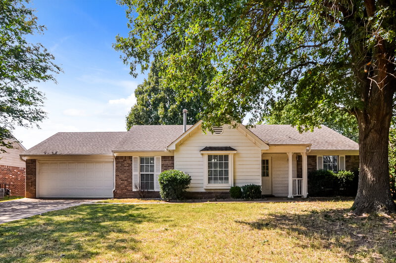 1,875/Mo, 7163 Windsor Dr Horn Lake, MS 38637 External View