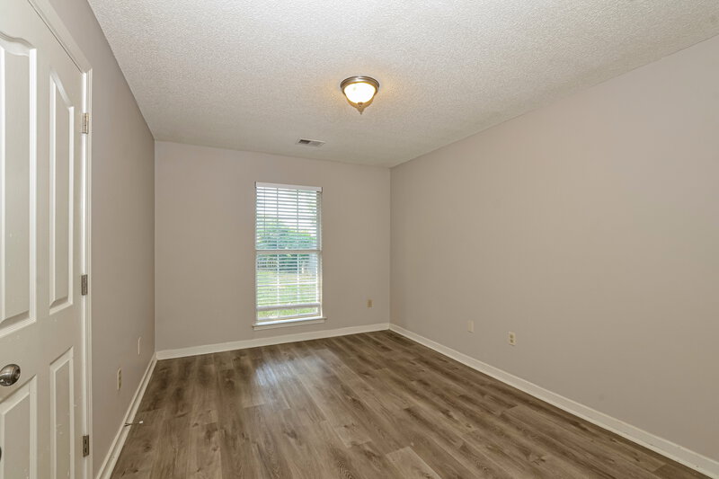 1,875/Mo, 7163 Windsor Dr Horn Lake, MS 38637 Bedroom View
