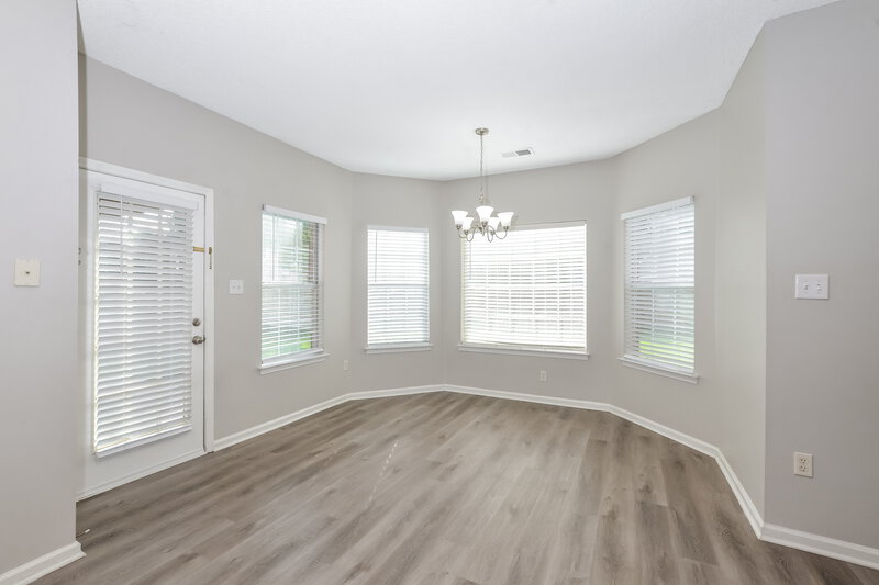 2,390/Mo, 7415 Creekside Dr Olive Branch, MS 38654 Breakfast Nook View