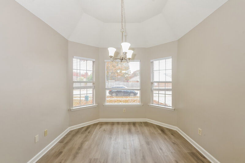 1,730/Mo, 7558 Fox Hunt Dr E Olive Branch, MS 38654 Breakfast Nook View