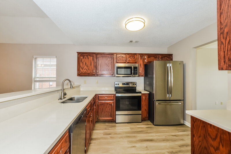 1,730/Mo, 7558 Fox Hunt Dr E Olive Branch, MS 38654 Kitchen View