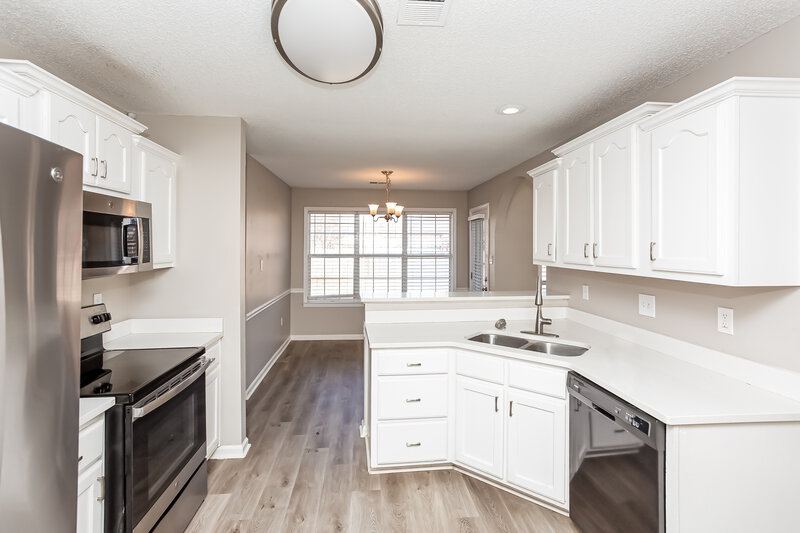 2,020/Mo, 13064 Sandbourne S Olive Branch, MS 38654 Kitchen View