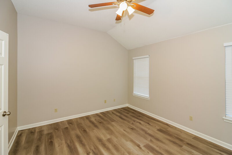 1,715/Mo, 5700 Kayla Dr Southaven, MS 38671 Main Bedroom View