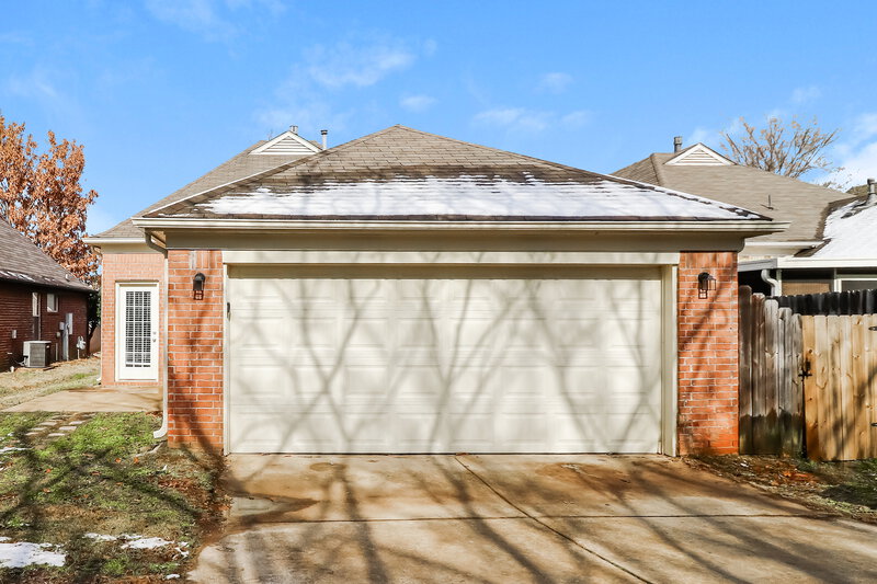 1,705/Mo, 6943 Parkbrook Ln Cordova, TN 38018 Rear View