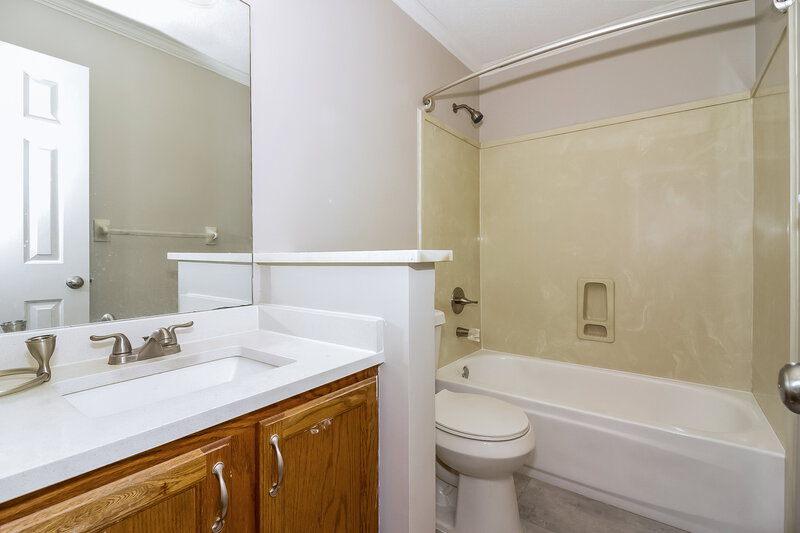 0/Mo, 779 N Sanga Rd Cordova, TN 38018 Bathroom View