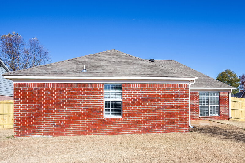 2,440/Mo, 4445 Shadow Ridge Dr Horn Lake, MS 38637 Rear View