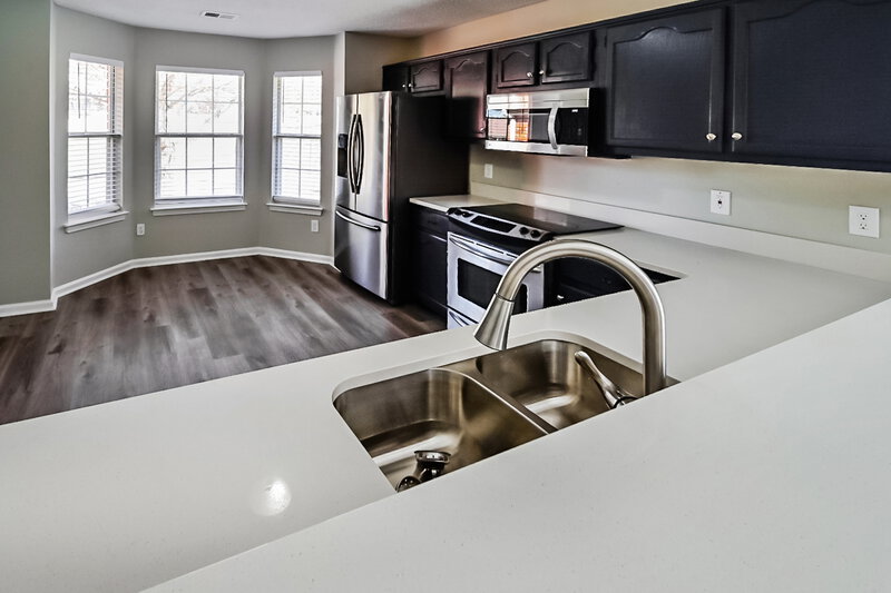 1,780/Mo, 1913 Brentwood Trce Southaven, MS 38671 Kitchen View