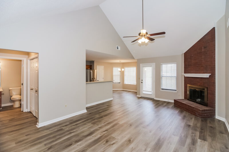 1,585/Mo, 6848 Stevenwoods Ave Memphis, TN 38141 Living Room View