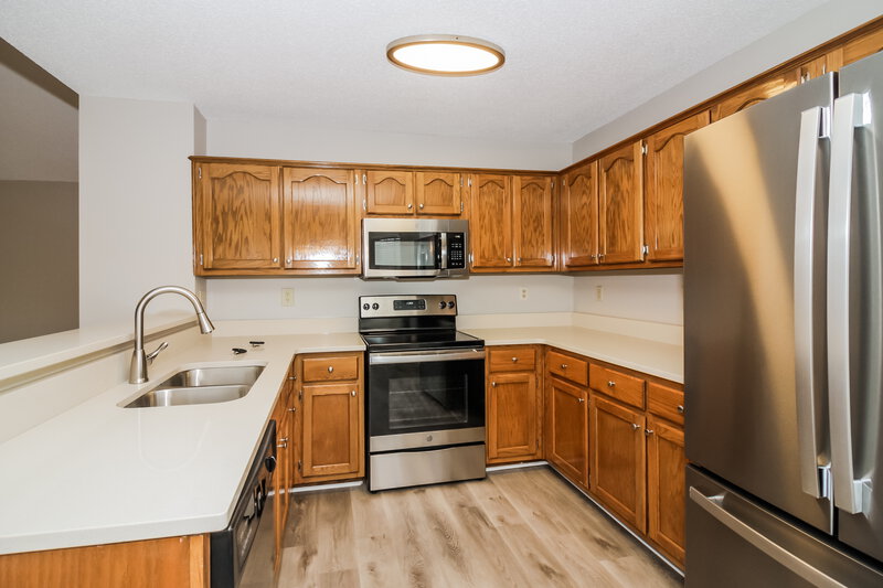 1,585/Mo, 6848 Stevenwoods Ave Memphis, TN 38141 Kitchen View