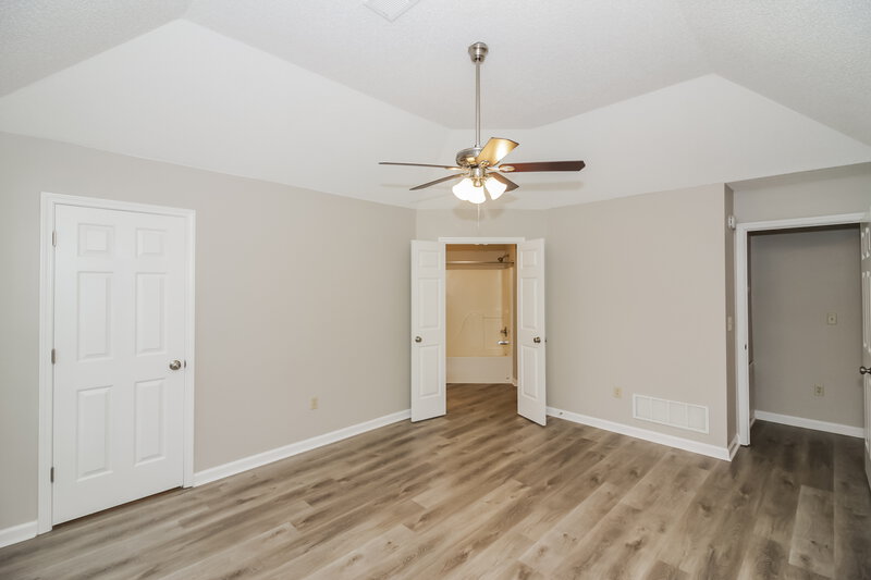 1,585/Mo, 6848 Stevenwoods Ave Memphis, TN 38141 Main Bedroom View 2