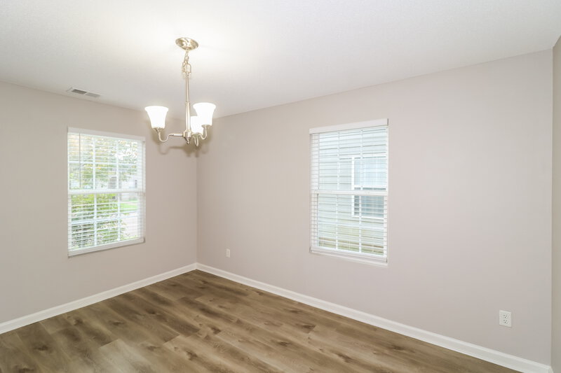 1,900/Mo, 1734 Addison Park Cove Cordova, TN 38016 Dining Room View