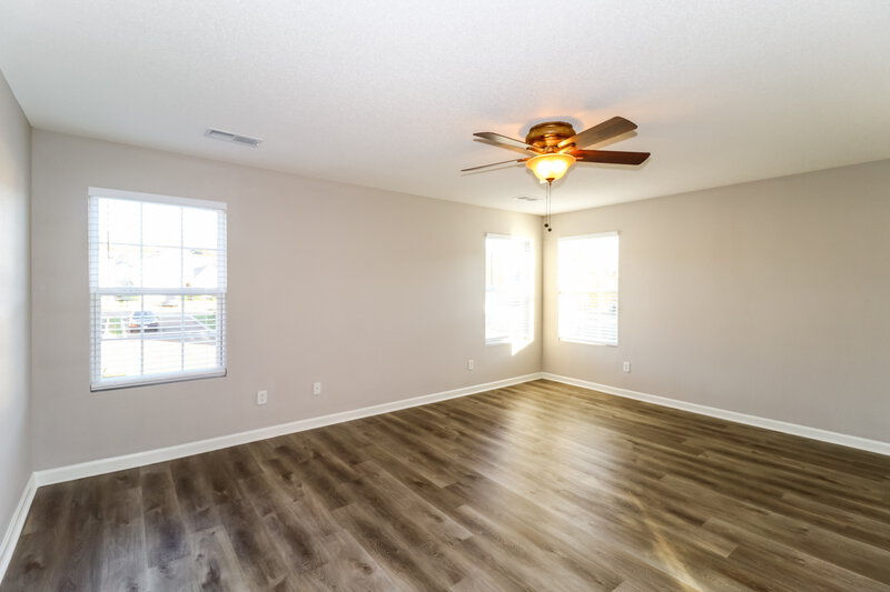 1,890/Mo, 1734 Addison Park Cove Cordova, TN 38016 Primary Bedroom View