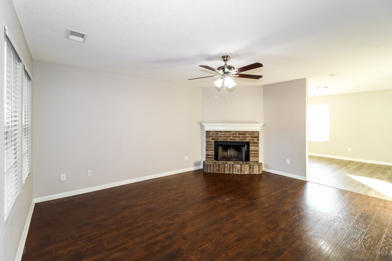 1,890/Mo, 1734 Addison Park Cove Cordova, TN 38016 Den View 2