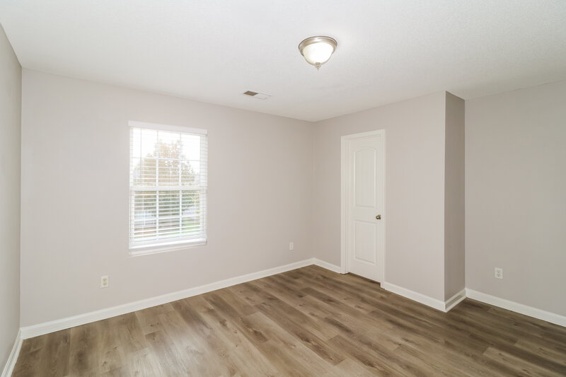 1,900/Mo, 1734 Addison Park Cove Cordova, TN 38016 Bedroom View 2