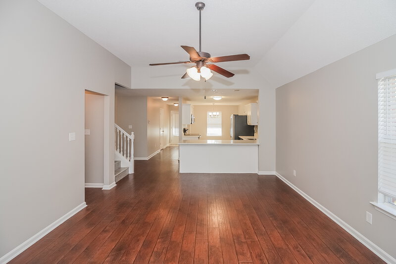 1,995/Mo, 5916 Savannah Pkwy Southaven, MS 38672 Living Room View 3