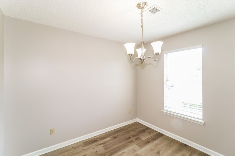 1,985/Mo, 6997 Luxor Ln Cordova, TN 38018 Dining Room View