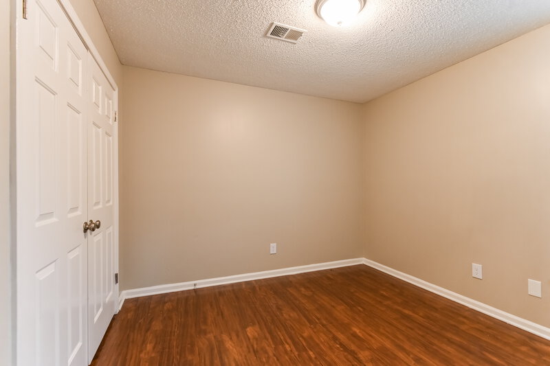 1,640/Mo, 5819 Waverly Dr Horn Lake, MS 38637 Bedroom View 3