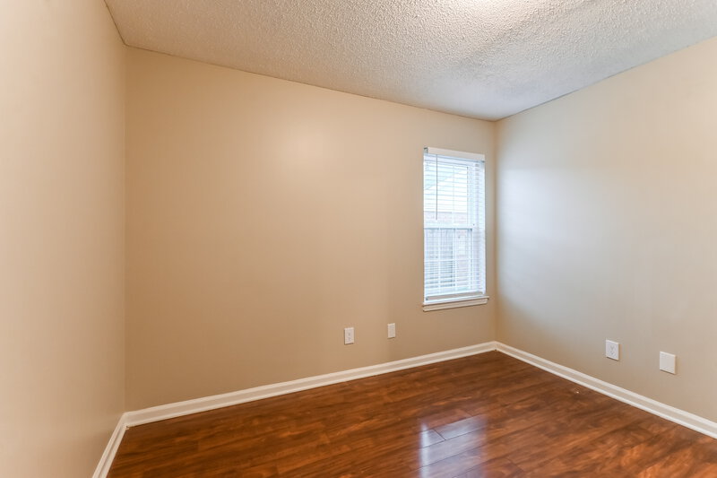 1,640/Mo, 5819 Waverly Dr Horn Lake, MS 38637 Bedroom View 4