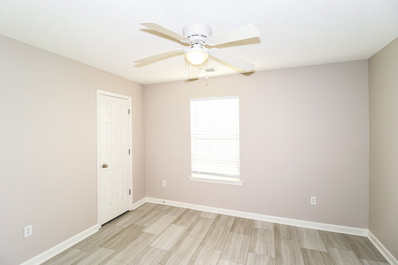 2,780/Mo, 145 Penny Ln Oakland, TN 38060 Main Bedroom View 2