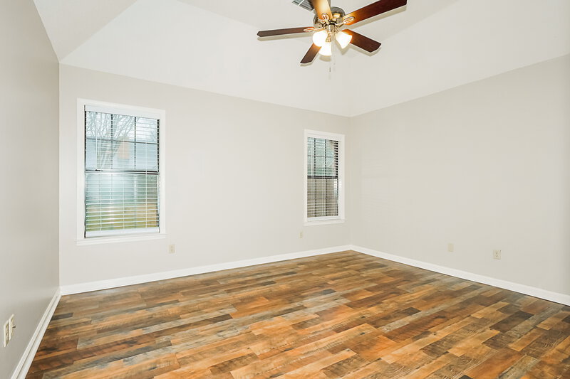 1,820/Mo, 3780 Westridge Cove Bartlett, TN 38135 Main Bedroom View