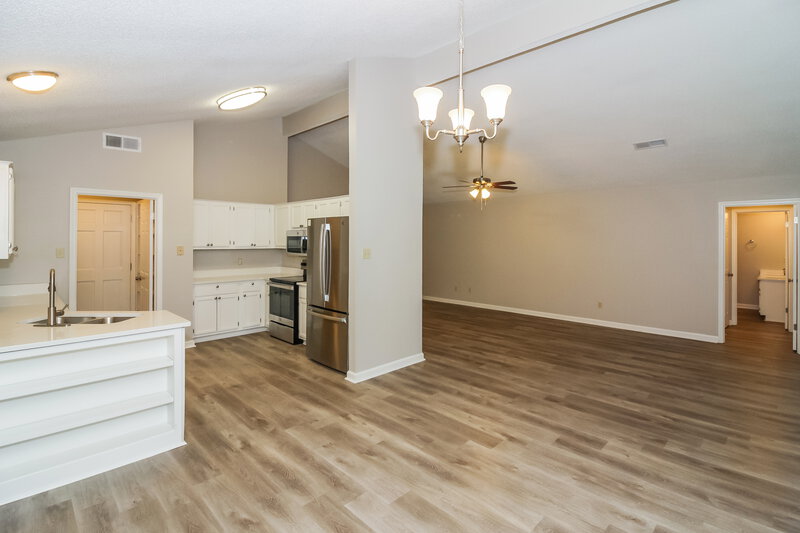 1,815/Mo, 7206 Atterbury Cir E Southaven, MS 38671 Dining Room View