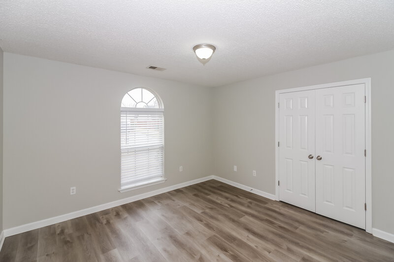 1,990/Mo, 1910 Cresent Ln Southaven, MS 38671 Bedroom View