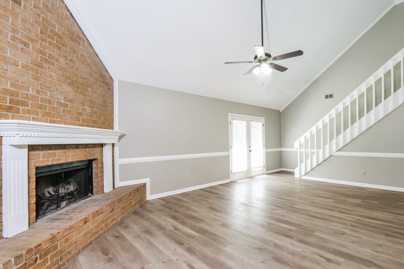 2,195/Mo, 128 Walnut Ridge Ln Cordova, TN 38018 Living Room View
