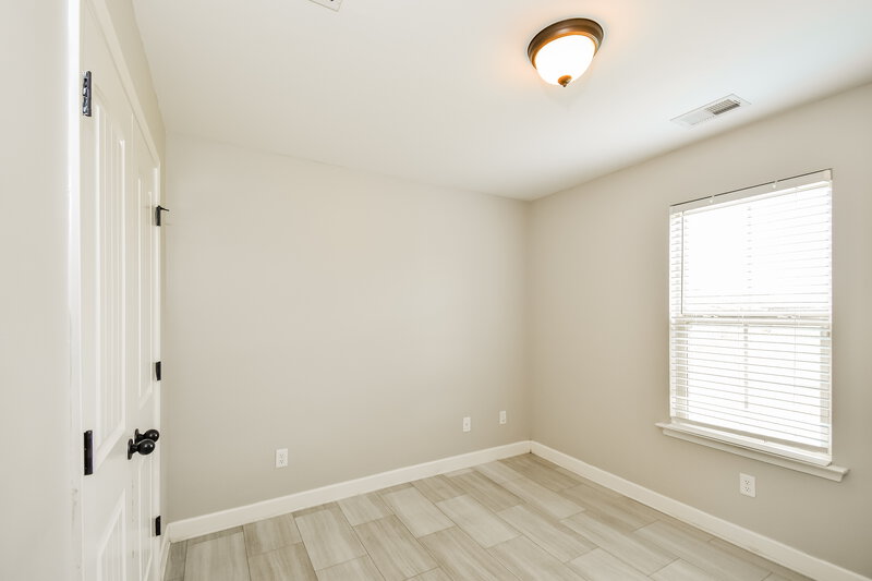 2,415/Mo, 2583 Molly Ln Southaven, MS 38672 Bedroom View 2