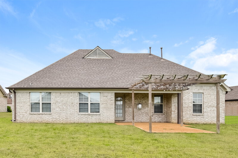 2,415/Mo, 2583 Molly Ln Southaven, MS 38672 Rear View 2