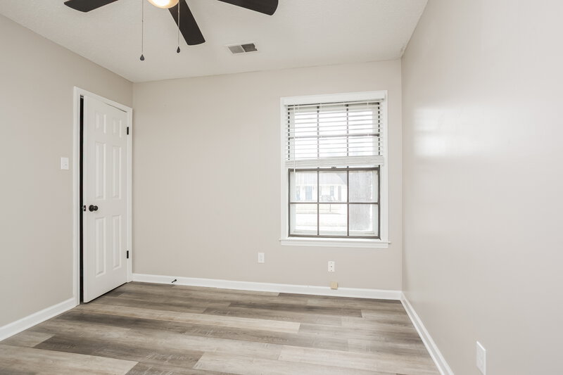 2,130/Mo, 6070 Halstead St Bartlett, TN 38134 Bedroom View 2