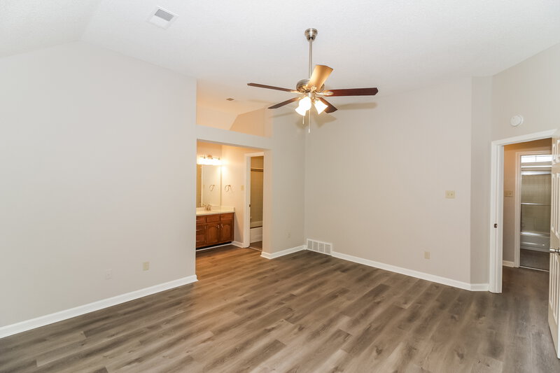 1,840/Mo, 4371 Bunker Hill Dr Memphis, TN 38125 Main Bedroom View