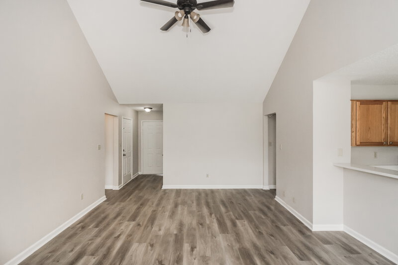 1,810/Mo, 6987 Country Walk Dr Cordova, TN 38018 Misc View 4