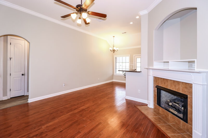 1,575/Mo, 10234 Old Well Terrace Cordova, TN 38016 Living Room View 2