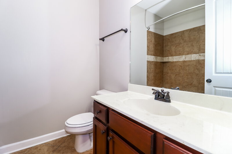1,575/Mo, 10234 Old Well Terrace Cordova, TN 38016 Bathroom View