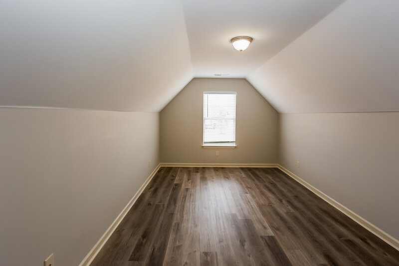 1,815/Mo, 3099 Greenhouse Dr Southaven, MS 38672 Bonus Room View