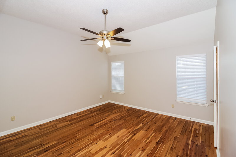 1,895/Mo, 8056 Sandywood Ln Bartlett, TN 38133 Main Bedroom View