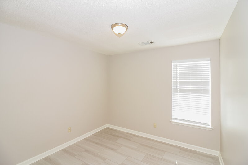 1,895/Mo, 8056 Sandywood Ln Bartlett, TN 38133 Bedroom View 2