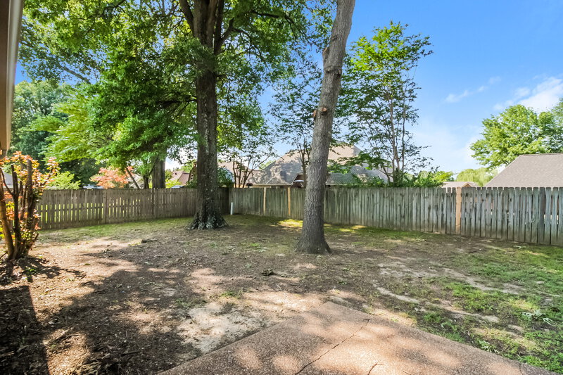 1,895/Mo, 8056 Sandywood Ln Bartlett, TN 38133 Rear View 2