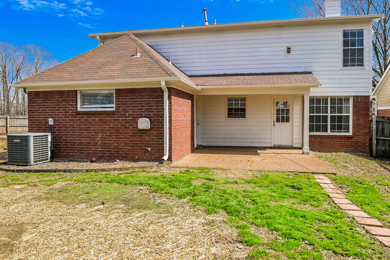 2,175/Mo, 1029 Appling Meadow Dr Cordova, TN 38018 Rear View