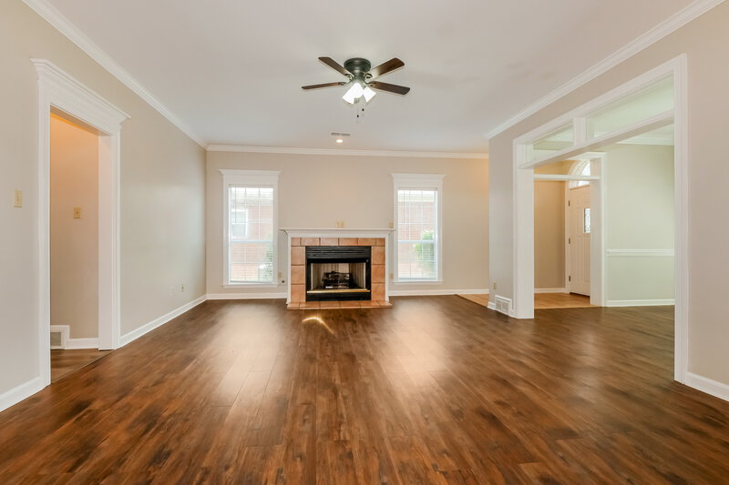 2,345/Mo, 4077 Course View Dr Bartlett, TN 38135 Living Room View
