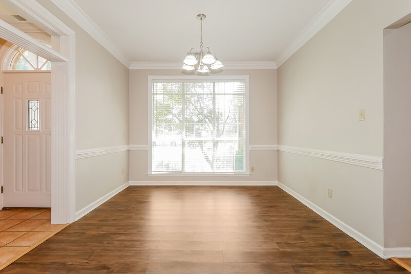 2,345/Mo, 4077 Course View Dr Bartlett, TN 38135 Dining Room View