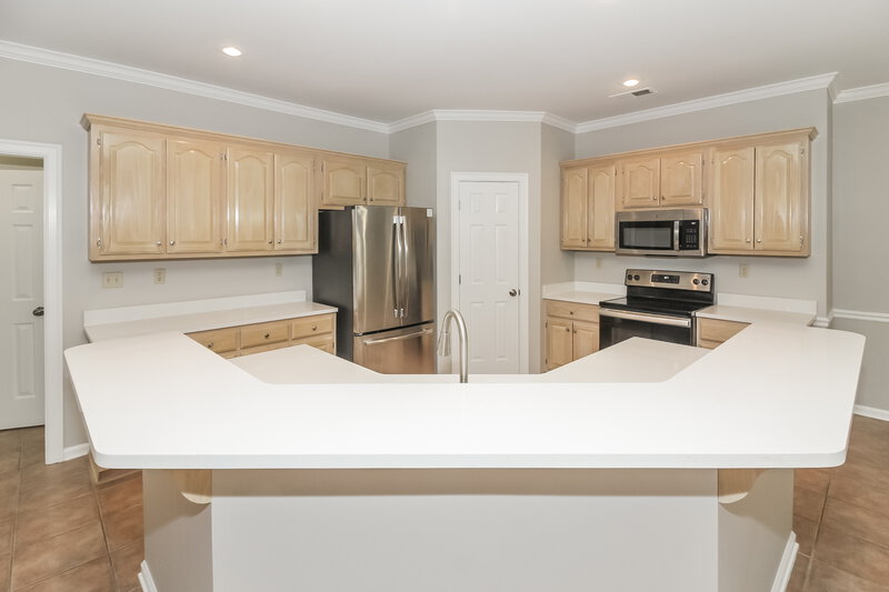 2,620/Mo, 4077 Course View Dr Bartlett, TN 38135 Kitchen View