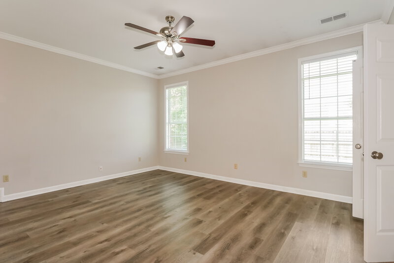 2,345/Mo, 4077 Course View Dr Bartlett, TN 38135 Main Bedroom View