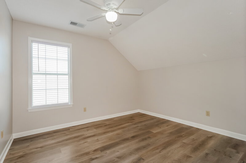 2,345/Mo, 4077 Course View Dr Bartlett, TN 38135 Bedroom View