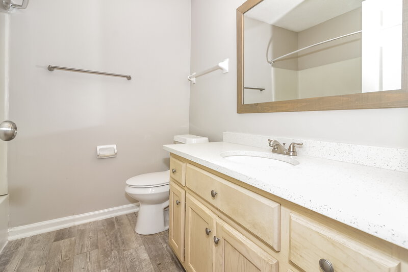 2,170/Mo, 5618 Steffani Dr Southaven, MS 38671 Bathroom View