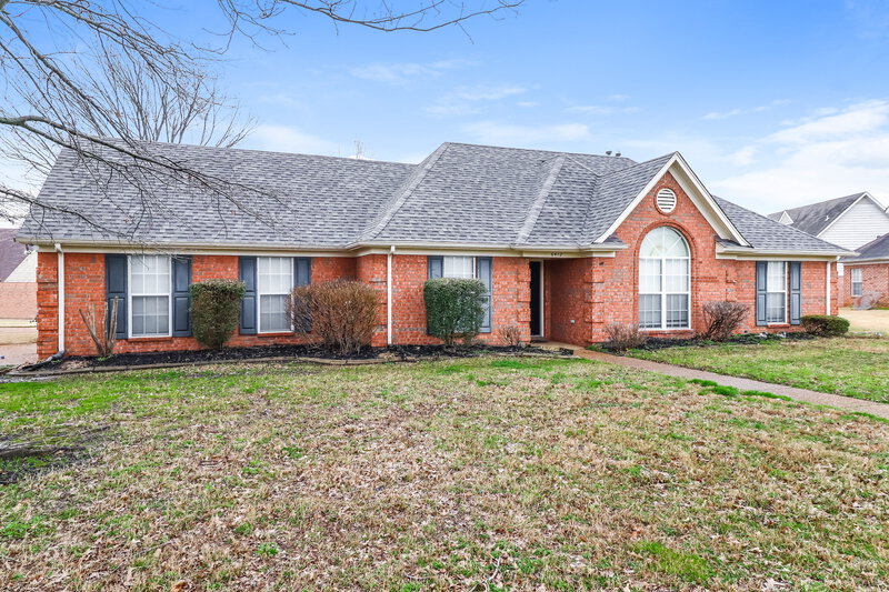 1,955/Mo, 6412 Quail Ridge Dr Bartlett, TN 38135 Front View