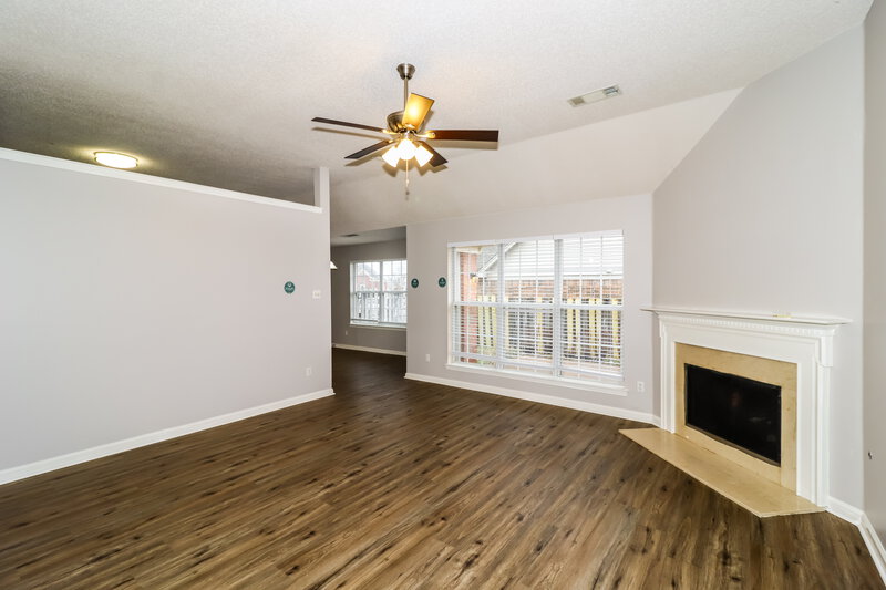 1,955/Mo, 6412 Quail Ridge Dr Bartlett, TN 38135 Living Room View 2