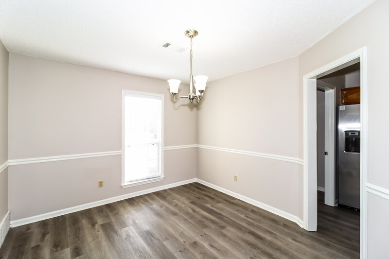 2,350/Mo, 8262 Red Creek Dr Cordova, TN 38016 Dining Room View